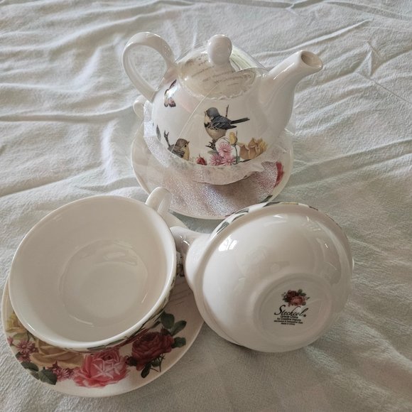 2 STECHCOL GRACIE BONE CHINA STACKED TEAPOT CUP & SAUCER Royal London Theme New - Picture 8 of 16